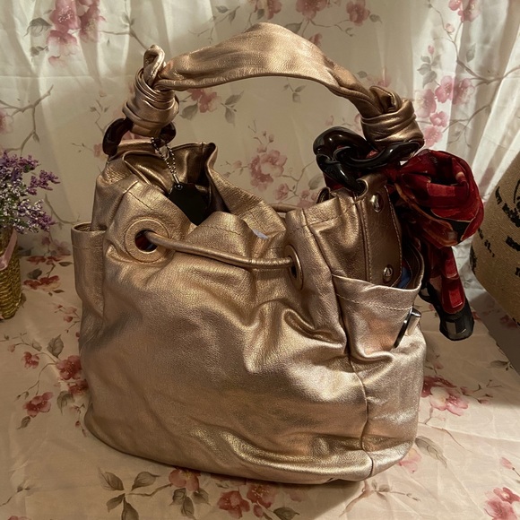 Coach Gold Resort Drawstring tote - Picture 2 of 5
